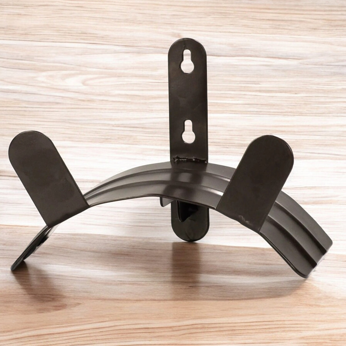 حامل خرطوم الحائط الثقيل صلب من جي كيوب