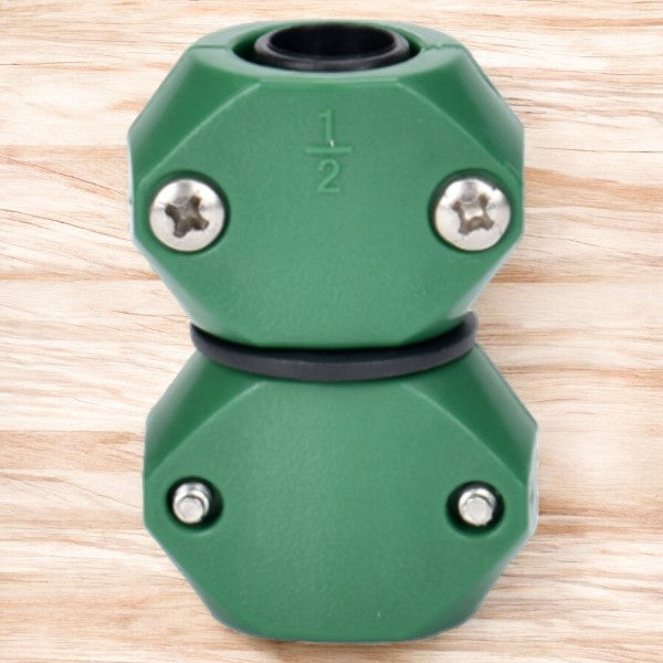 Green Thumb 1/2" Polymer Hose Connector
