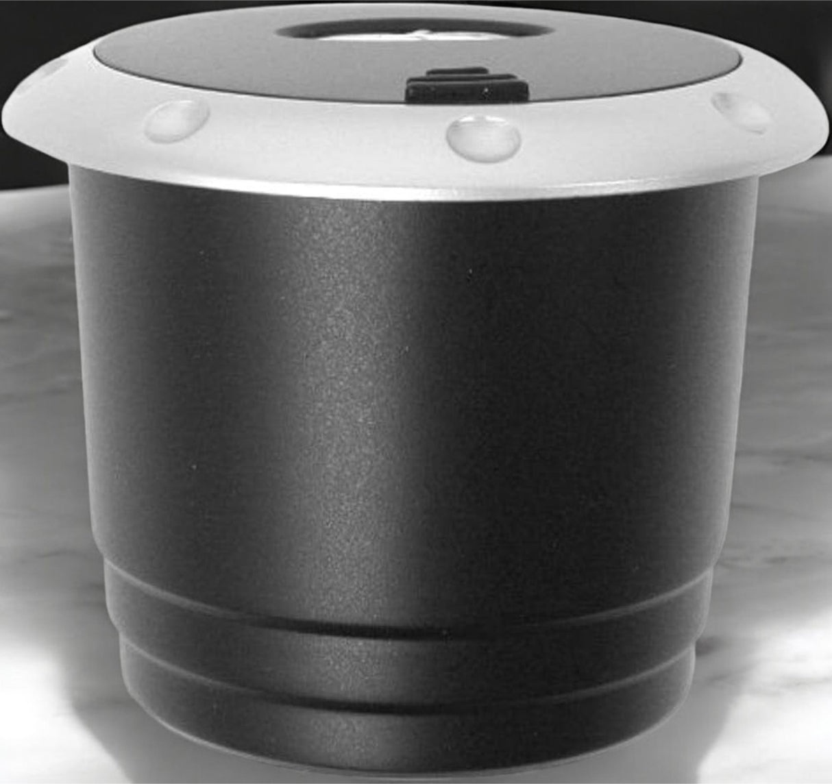 طفاية سجائر بلاستيكية قابلة للطي كاستوم أكسسواريز - أسود-2