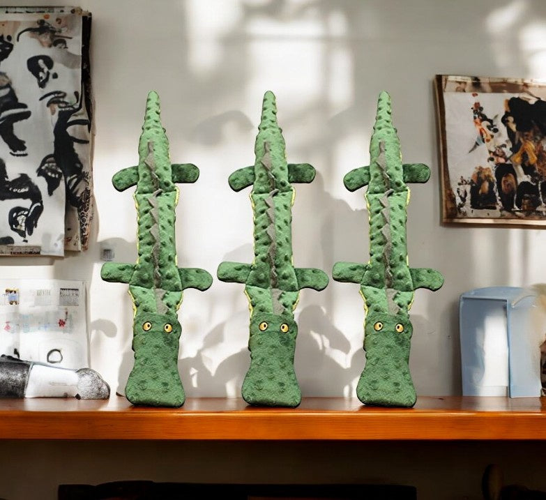 لعبة التمساح سكينيز اكستريم للكلاب من سبوت، 25 بوصة، 3 قطع - أخضر