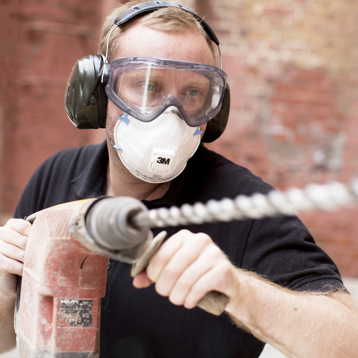 سماعات أذن 3M بيلتور أوبتايم مريحة 94 - 105 ديسيبل أسود - H520A-3