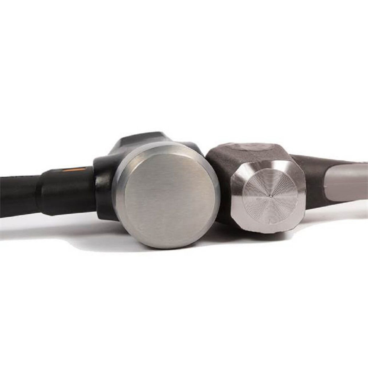 FISKARS ISOCORE 8 LB SLEDGE HAMMER 36"