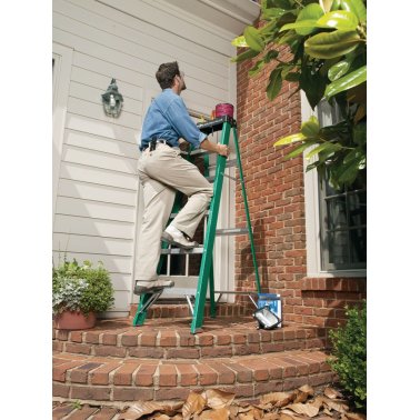 سلم خطوات من الألياف الزجاجية من لويزفيل، 6 بوصات، أخضر