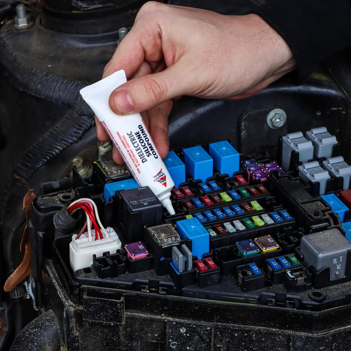 شحم سيليكون عازل من أيه جي اس 1.25 أونصة أبيض