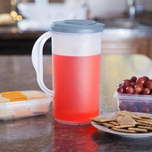 ابريق بلاستيكي دائري من ستيرلايت، سعة 0.5 جالون، متعدد الألوان