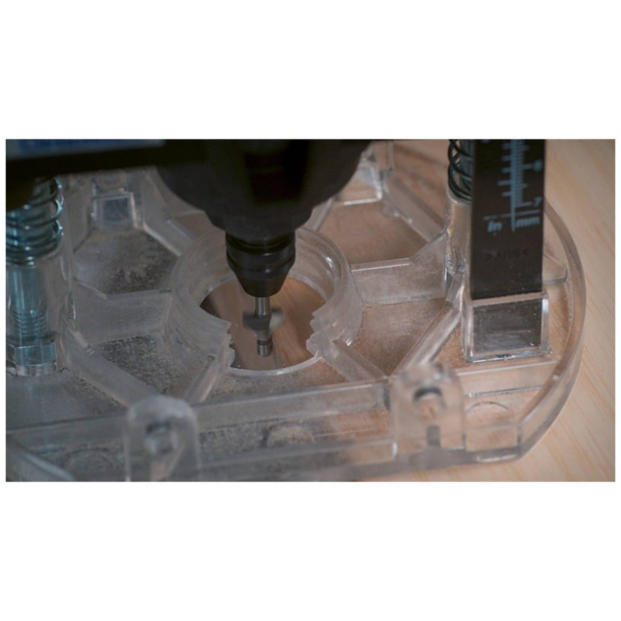 ملحق جهاز راوتر للحفر دريمل - أسود-4