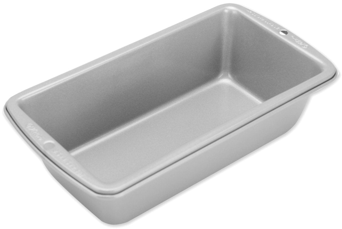 Wilton Recipe Right Medium Loaf Pan, 8.5 x 4.5-Inch
