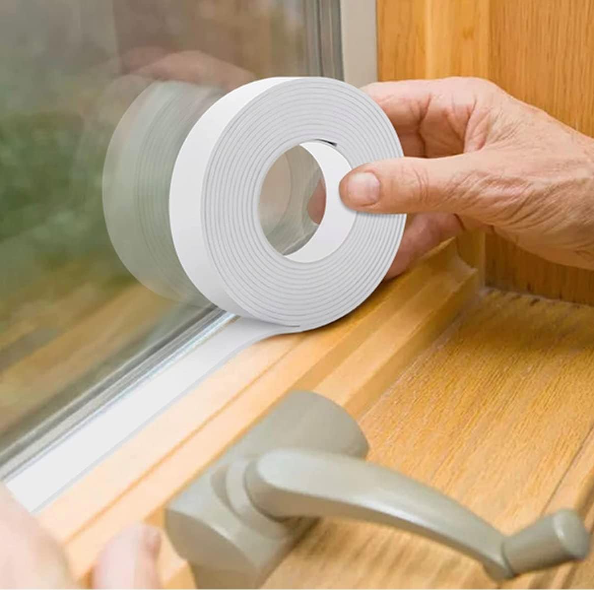 شريط عازل فروست كينج بولي فوم مقاس 1-1/2 × 1/4 بوصة، 17 قدم، أبيض