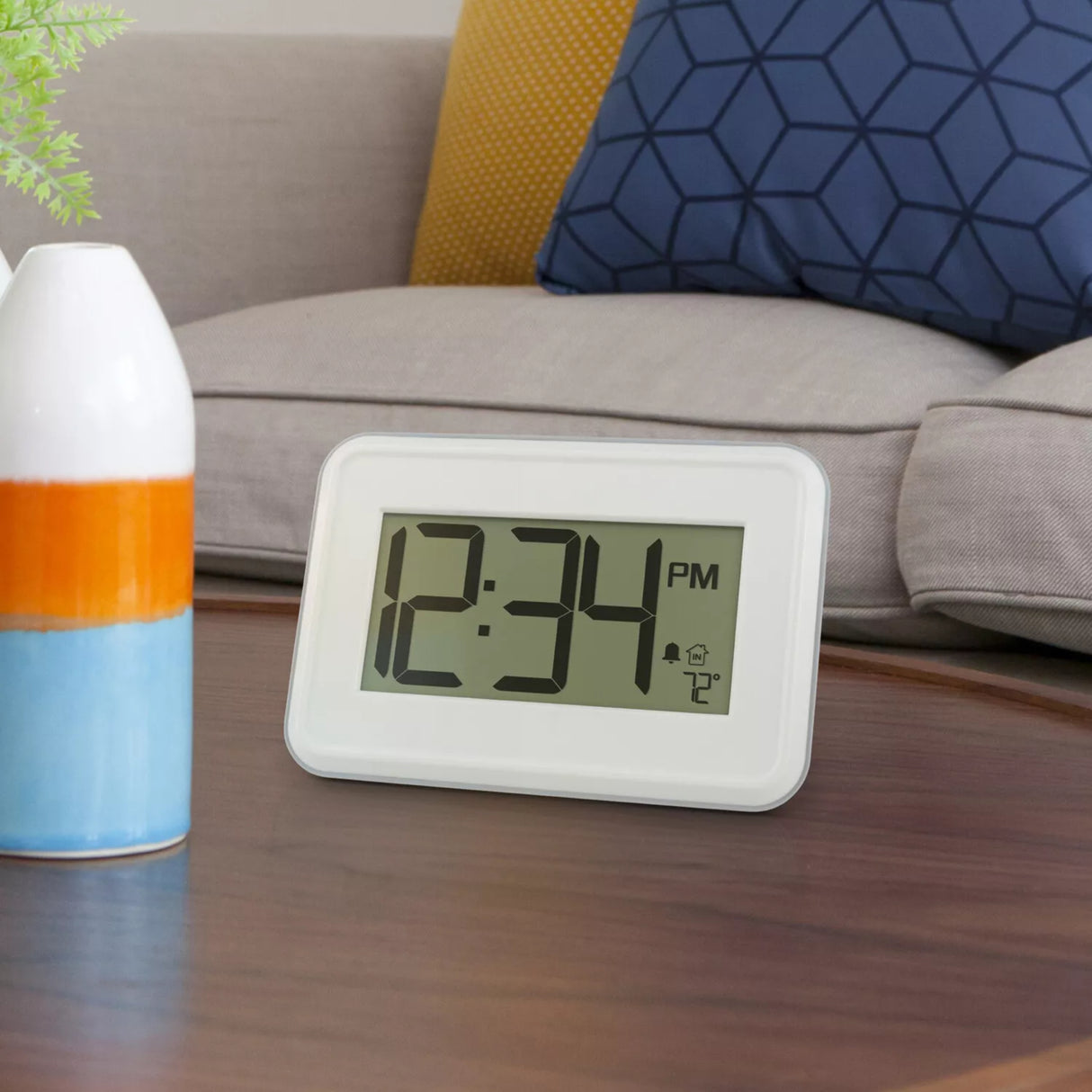 ساعة حائط رقمية لا كروس مع مؤشر درجة الحرارة الداخلية - أبيض-7