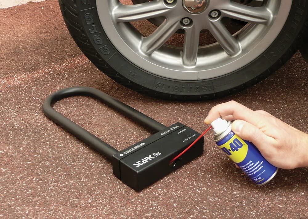 WD-40 Multi-Purpose Aerosol Lubricant 200ml