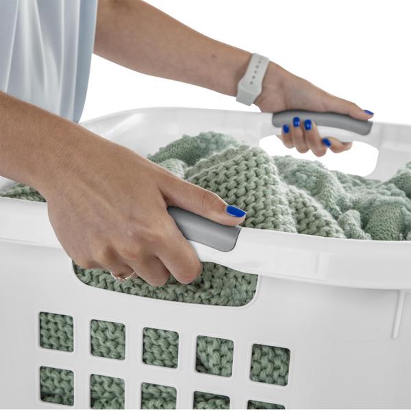 سلة غسيل بلاستيكية من ستيرلايت، سعة 2 بوشل، 71 لتر، أبيض ورمادي