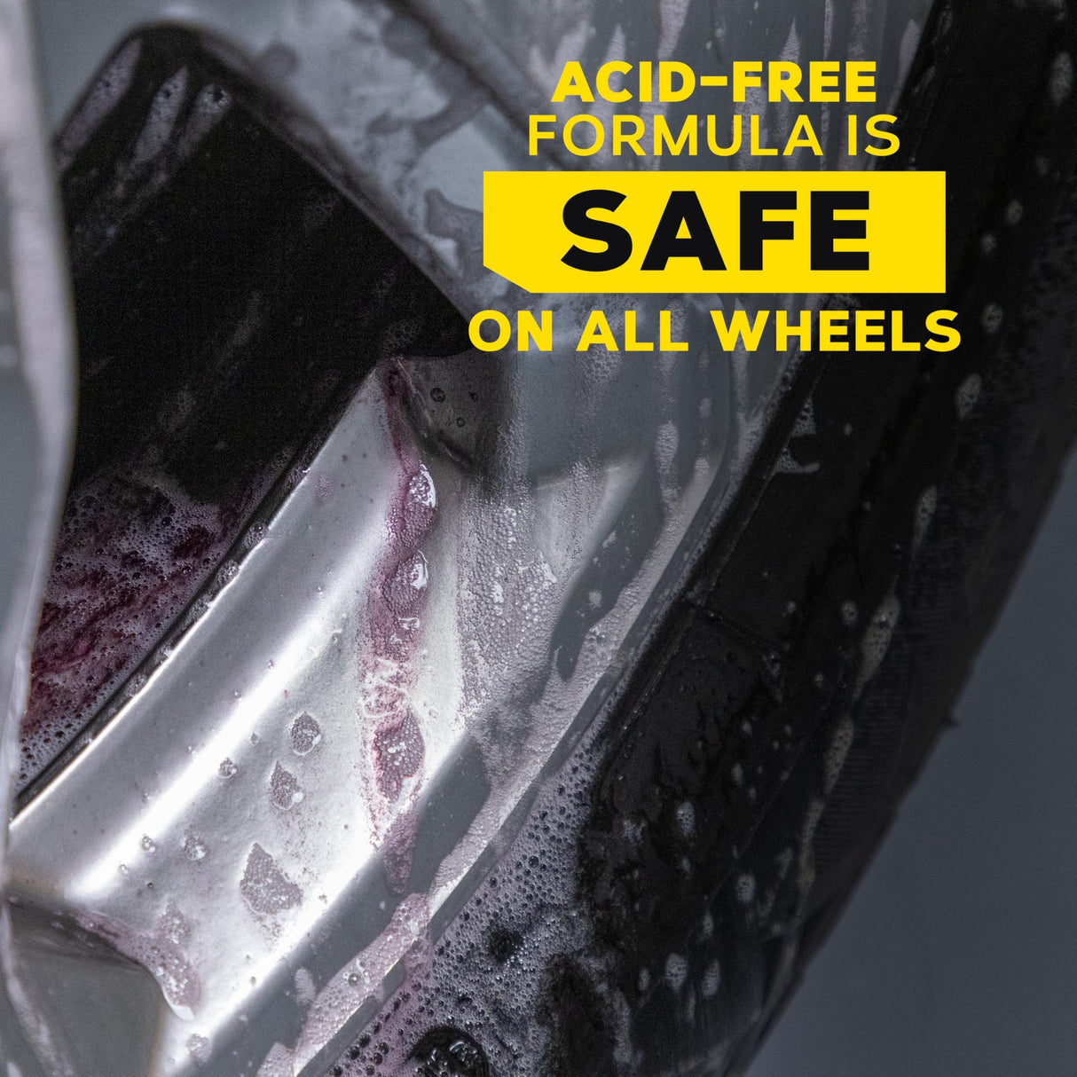 ماجوايرز ألتيميت – سبراي منظف لجميع الإطارات لتنظيف عميق وإزالة الأوساخ العنيدة – ٧٠٩ مل