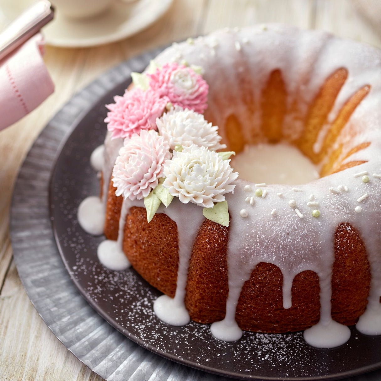 Wilton Recipe Right Non-Stick Fluted Tube Cake Pan, 9.75 x 3.37-Inch