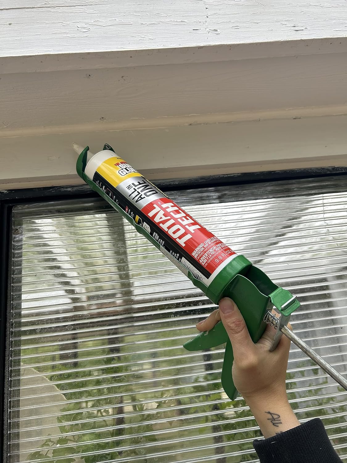 Super Glue Total Tech Sealant and Sealant, White, 9.8 oz