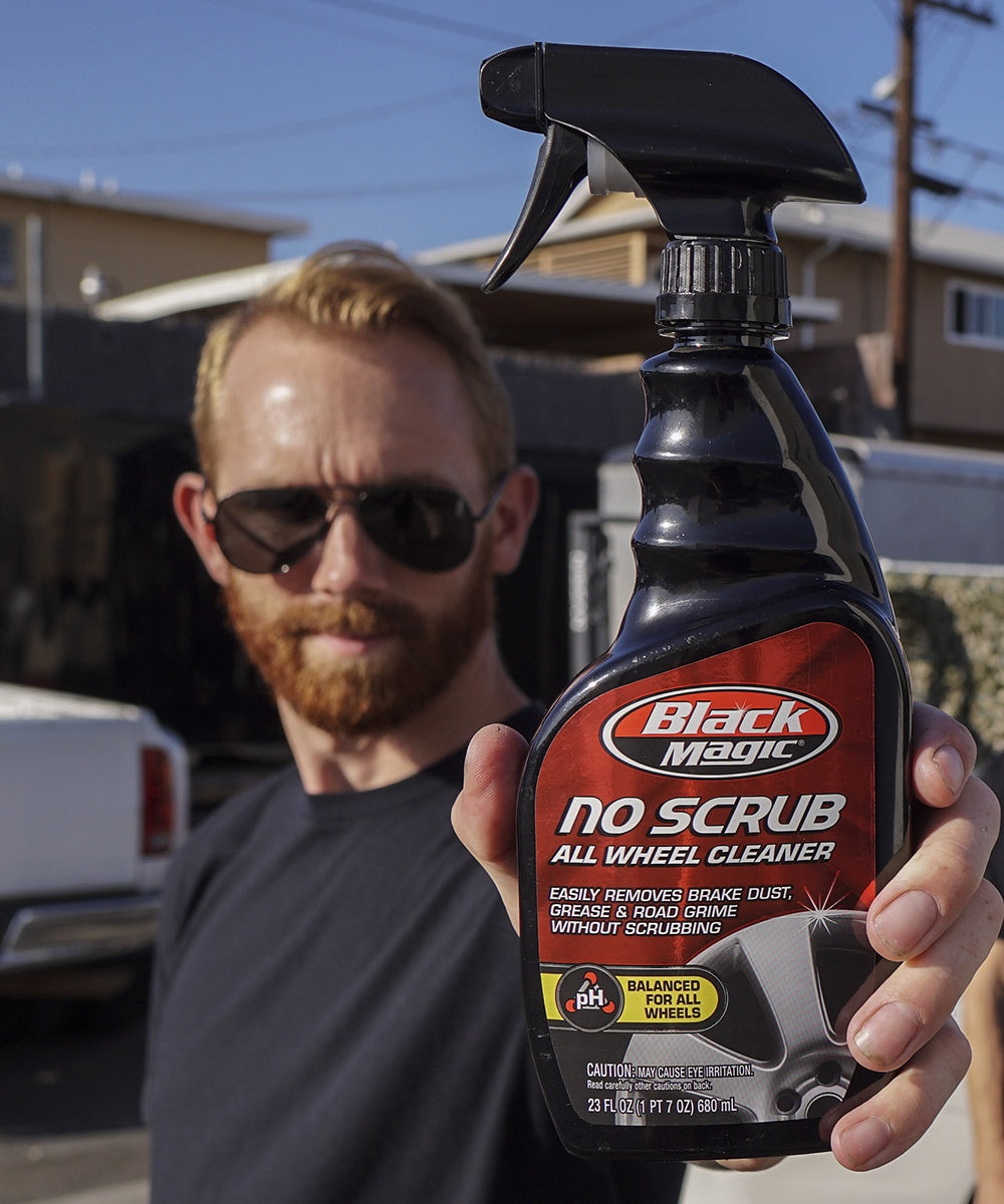 منظف جميع لعجلات بدون فرك من بلاك ماجيك - 680 مل