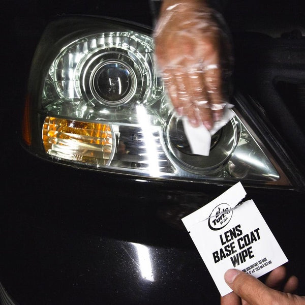 طقم تنظيف لاستعادة شكل عدسات المصابيح الأمامية من تيرتل واكس - T240KT