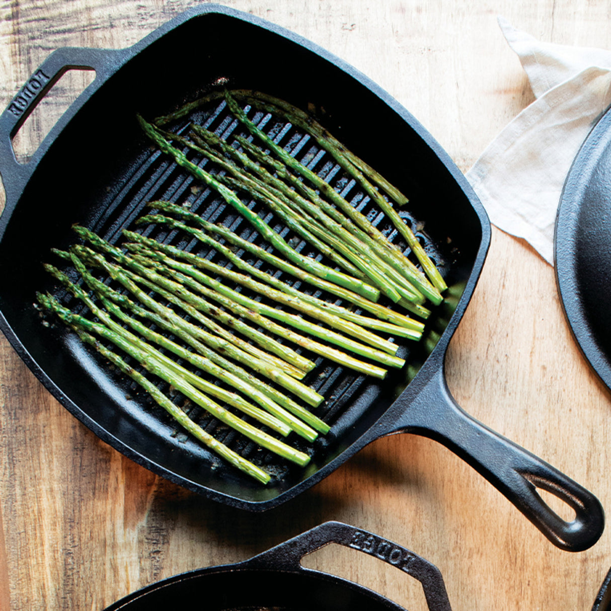 Lodgy 10.5" Cast Iron Square Grill Pan